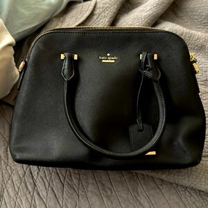 AUTHENTIC  Kate spade cross body
